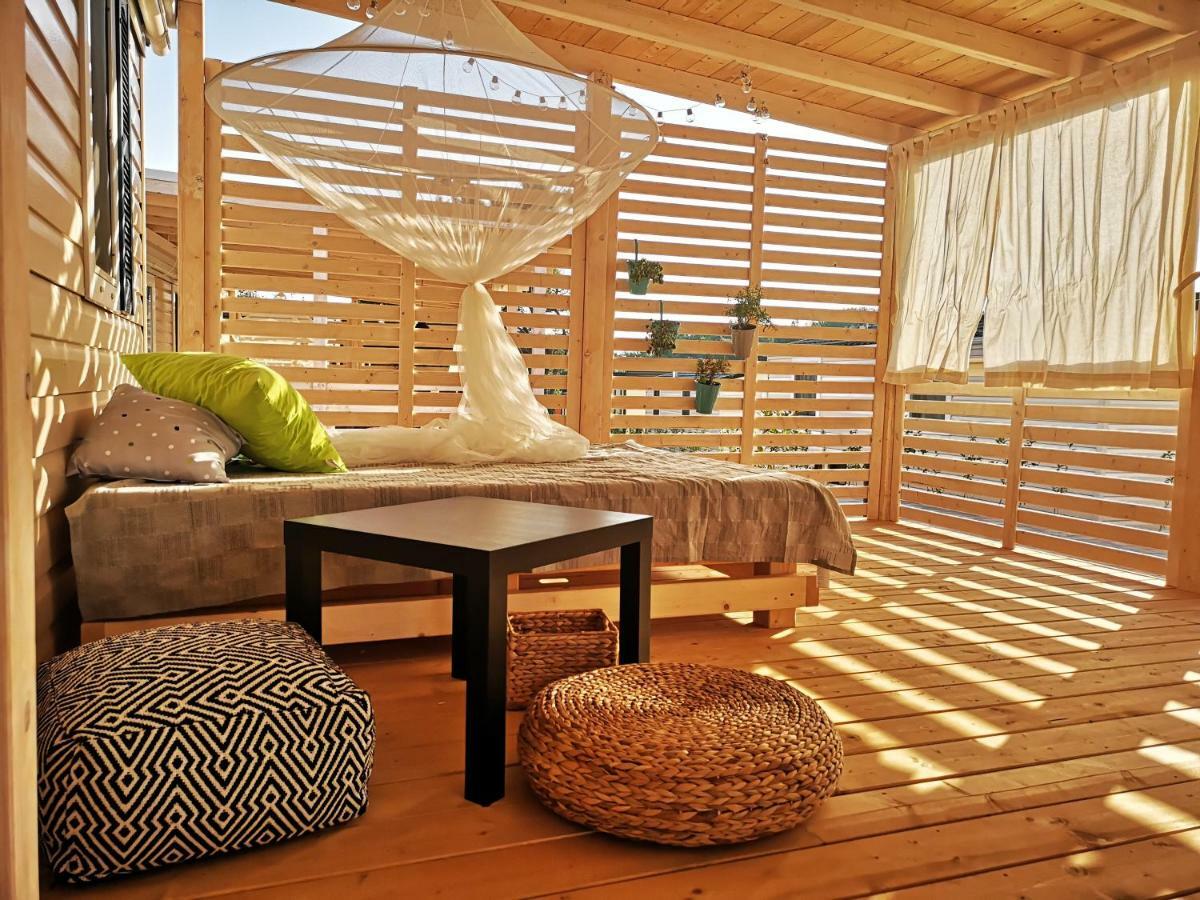 West Coast Mobilhome With Xxl Terrace Tar-Vabriga Ngoại thất bức ảnh